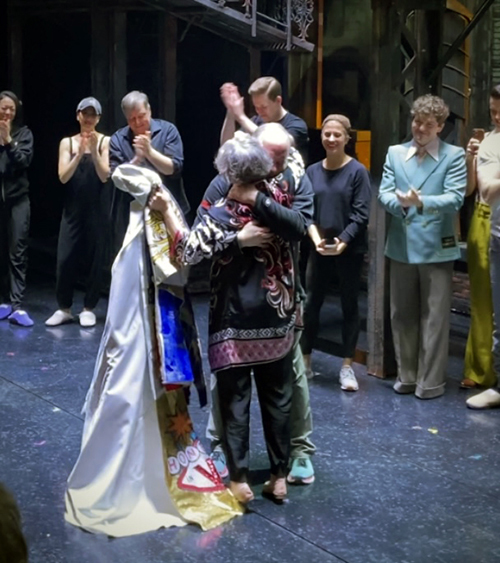 Jennifer Smith embraces Kevin Ligon as she presents him with the Robe. Photo by David Thorn.